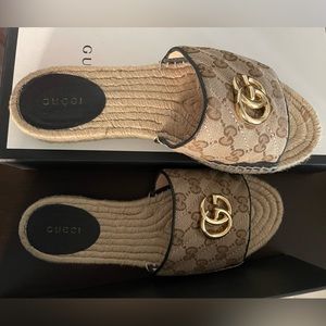 Authentic Gucci espadrille slides women’s size 38 like new